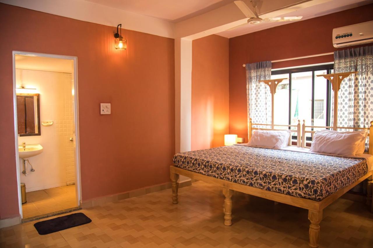 Hotel Coco Moon à Morjim Extérieur photo