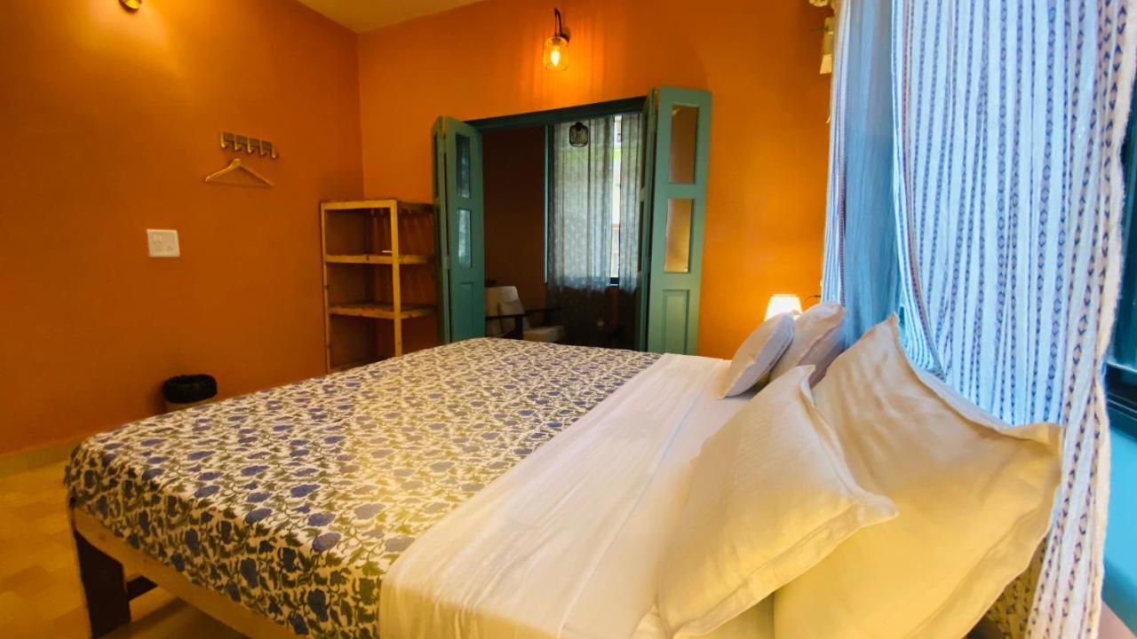 Hotel Coco Moon à Morjim Extérieur photo